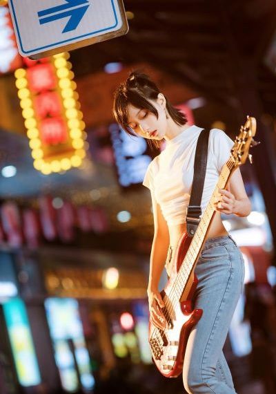 田丸麻纪子