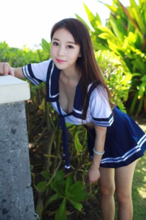 两个校花被校长双伦h