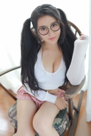 阿诺拉在线观看免费完整版