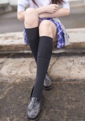 落翅女