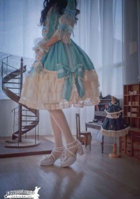 隐形的亿万富翁电影免费观看